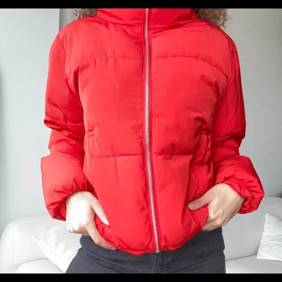 Red Puffer - Picture 1 of 1